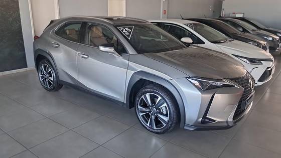 LEXUS UX 300h 2.0 VVT-I HYBRID CVT